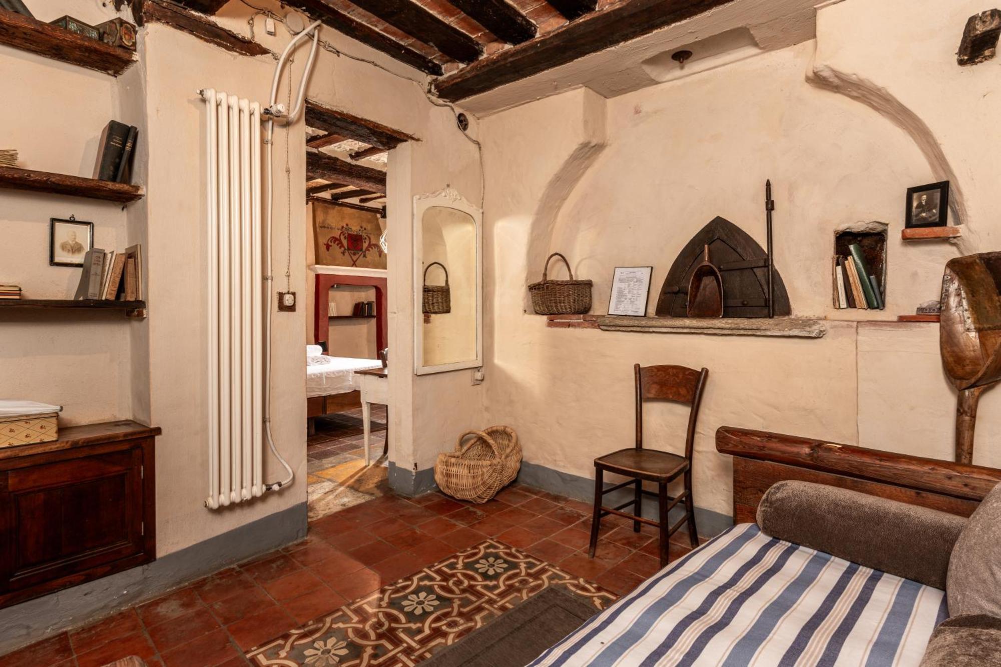 فيلا Borgo Casa Scaparone ألبا المظهر الخارجي الصورة